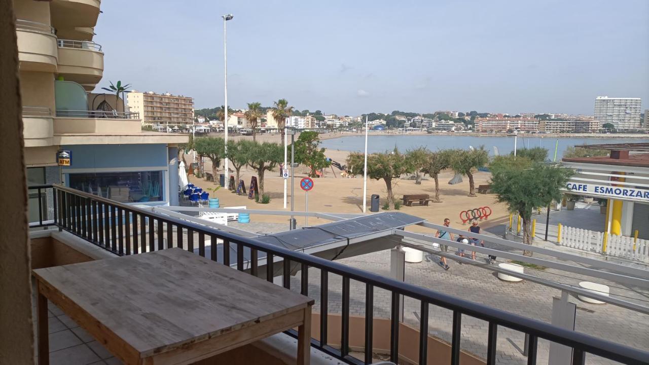 Appartamento El Balcon De Riells L' Escala Esterno foto